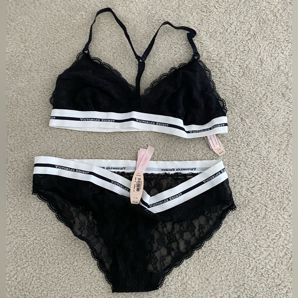 Victoria's Secret Black Lace Bra